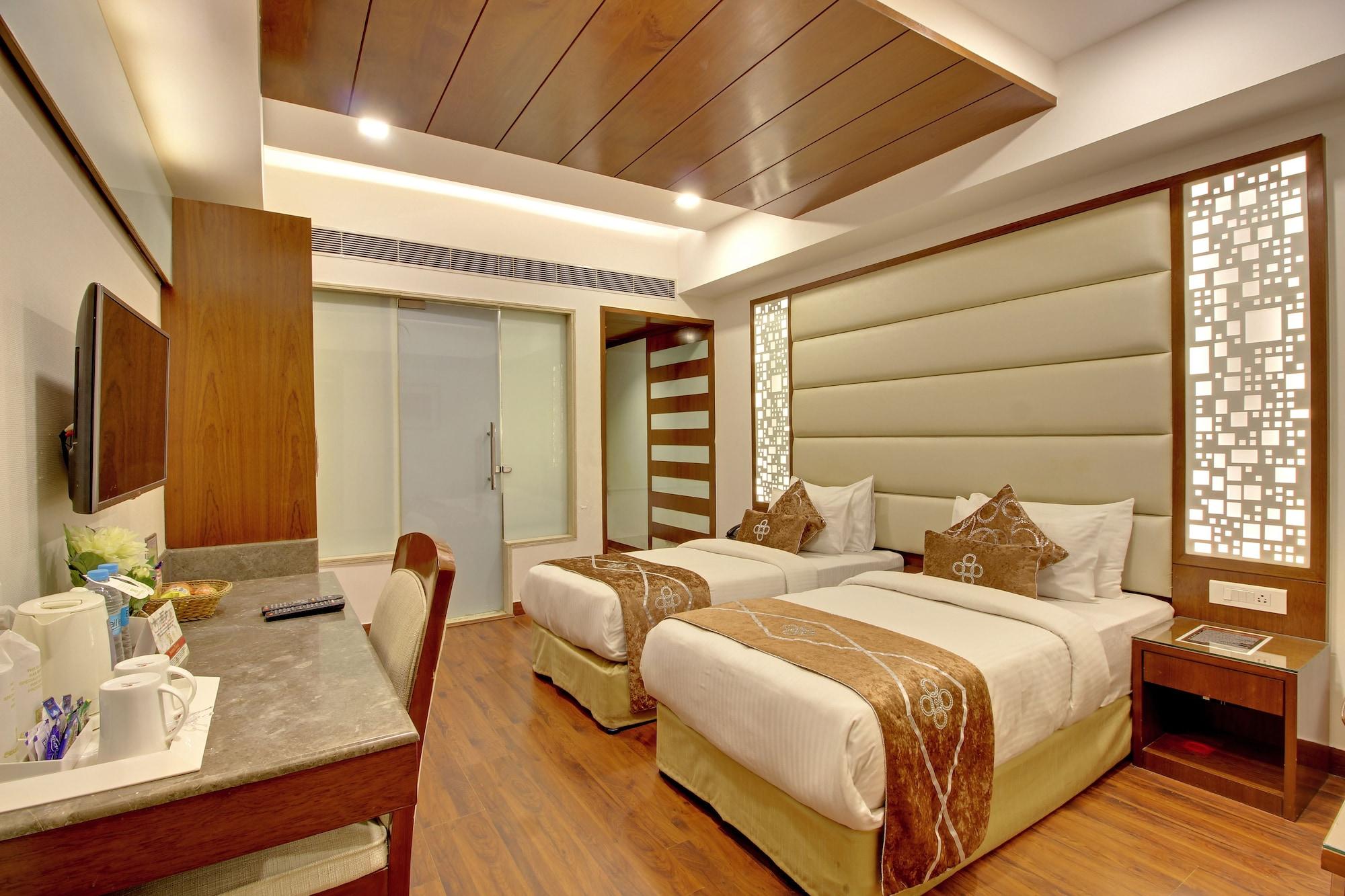 Hotel Swaran Palace Delhi  Eksteriør bilde