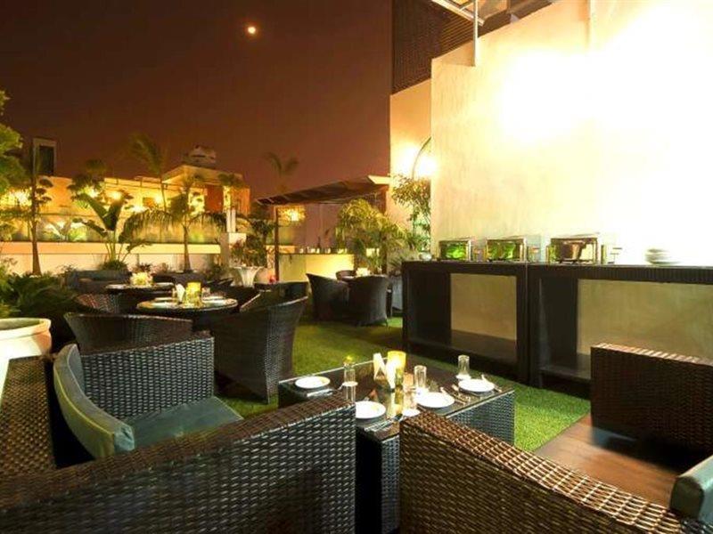 Hotel Swaran Palace Delhi  Eksteriør bilde