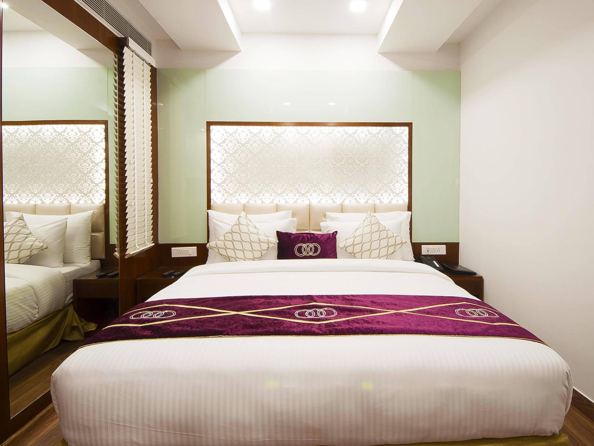 Hotel Swaran Palace Delhi  Eksteriør bilde
